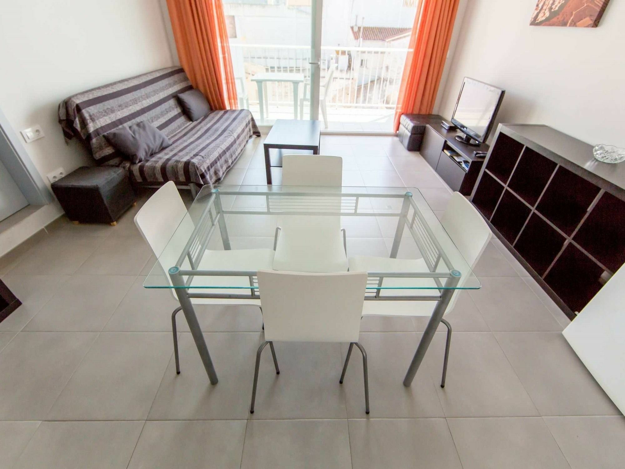 Apartamento Palmeras 4.4 Rosas